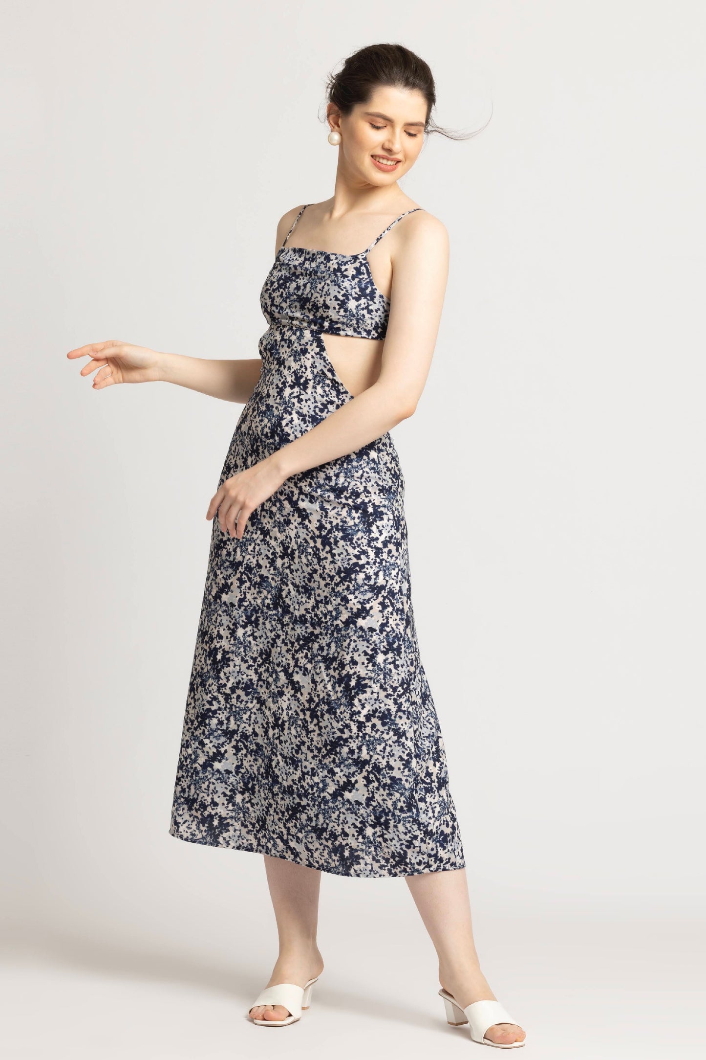 Cerulean Charm Sleeveless Midi Dress