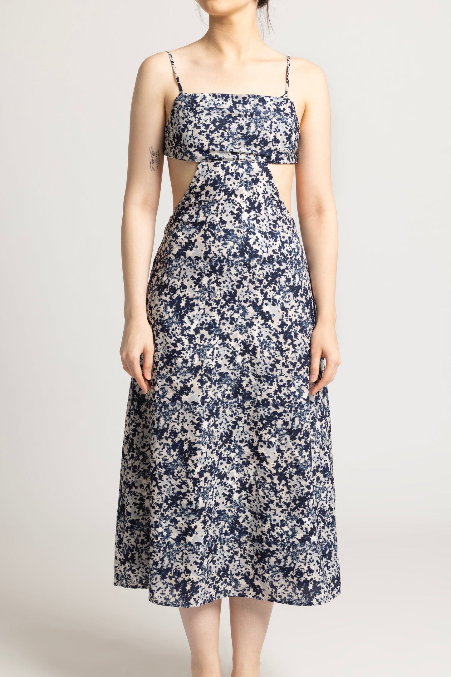 Cerulean Charm Sleeveless Midi Dress