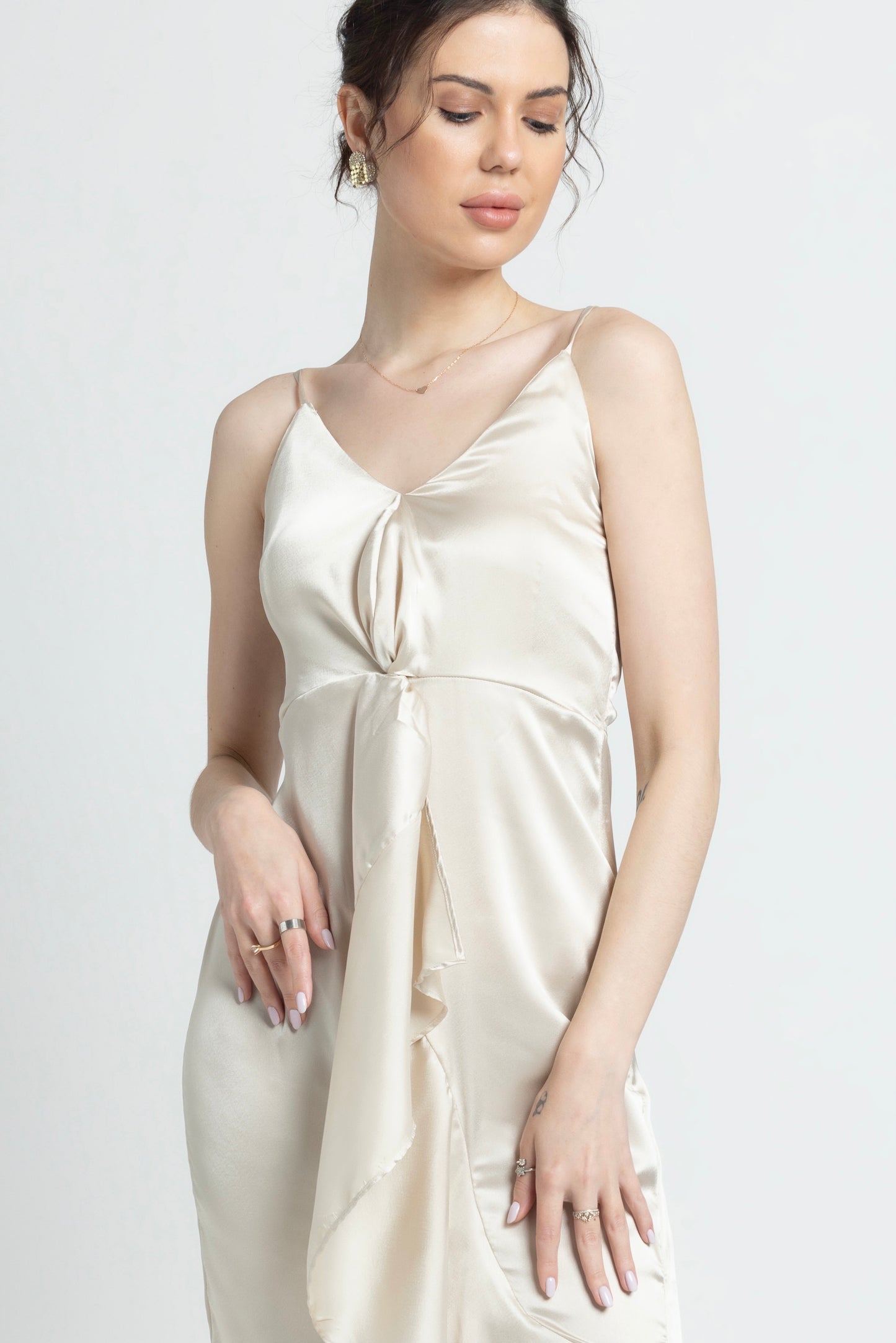 Creamy Flair Maxi Dress