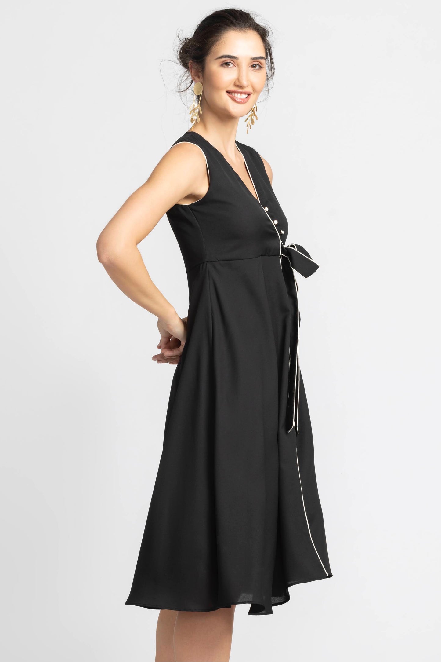 Noir Allure Midi Dress