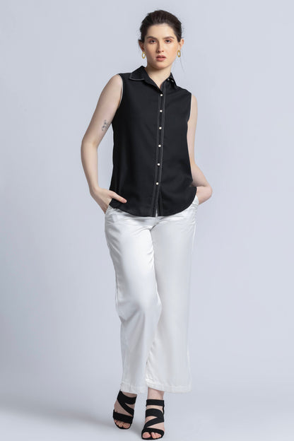 Noir Comfort Sleeveless Shirt