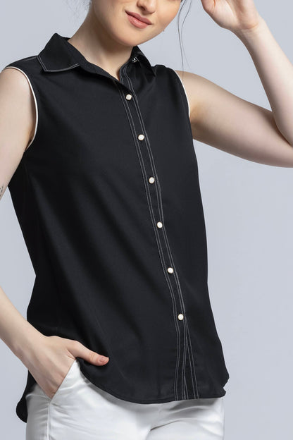 Noir Comfort Sleeveless Shirt